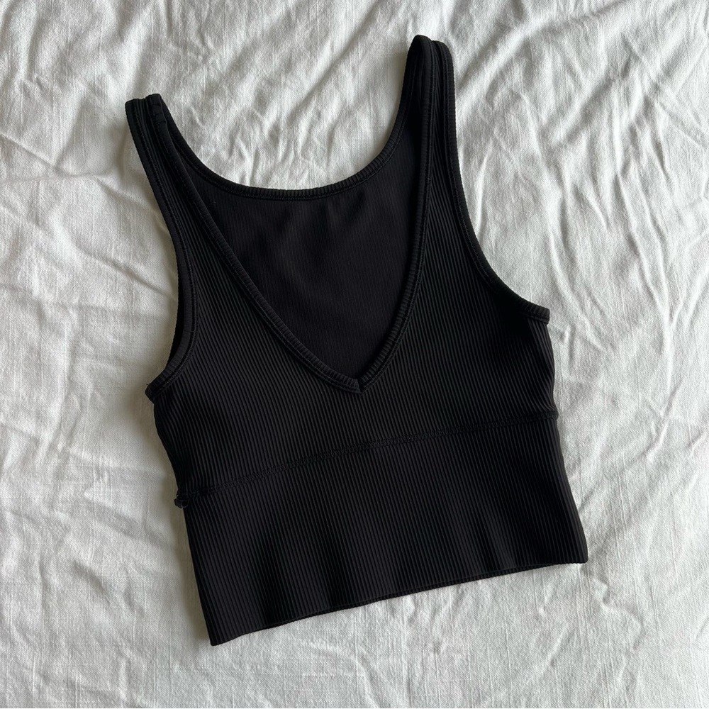 Lululemon Power Pivot Top